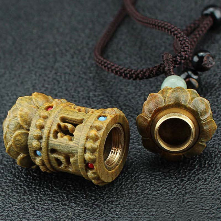BWOOOH Tibet Green Sandalwood Rosewood Om Mani Padme Hum Lotus Positive Soothing Necklace Pendant