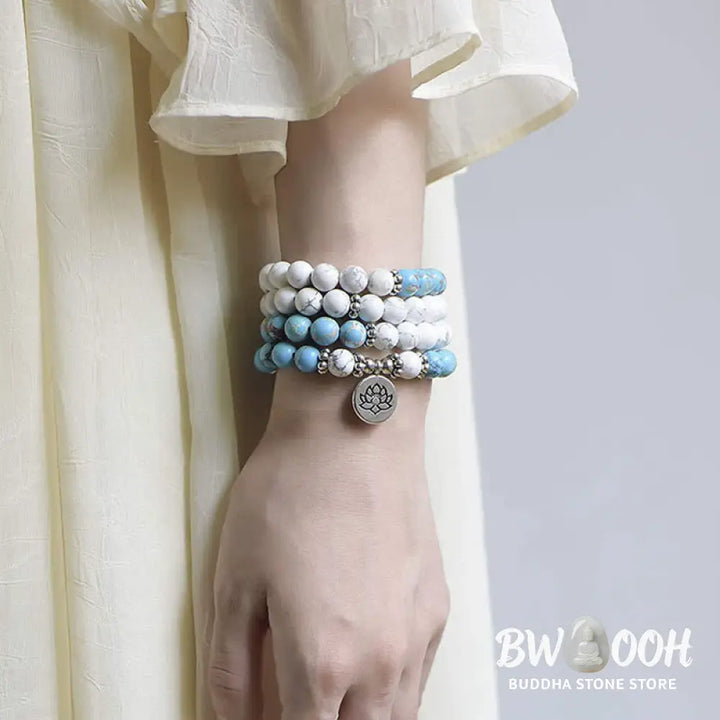 Close-up of BWOOOH&