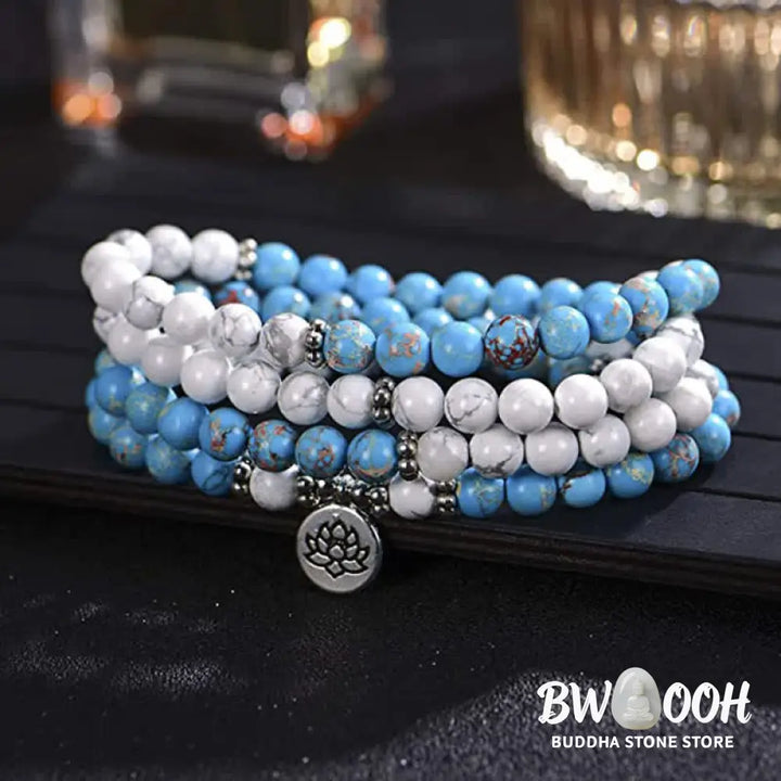 Close-up of BWOOOH&