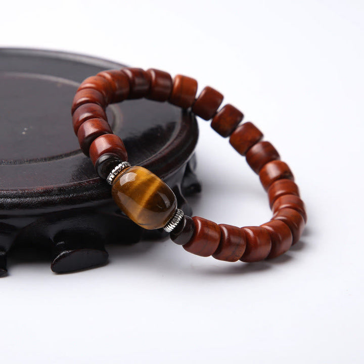BWOOOH Tibetan Bone Beads Three-Eyed Dzi Bead Sheep Horn Red Agate Strength Bracelet