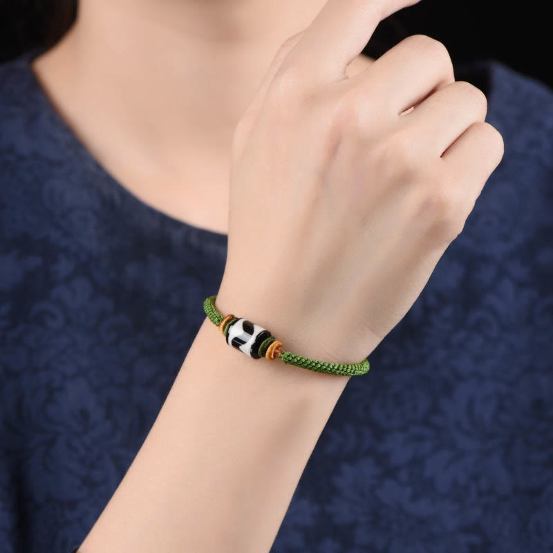 BWOOOH Handmade Tibetan Dzi Bead Protection Braided Green Rope Bracelet