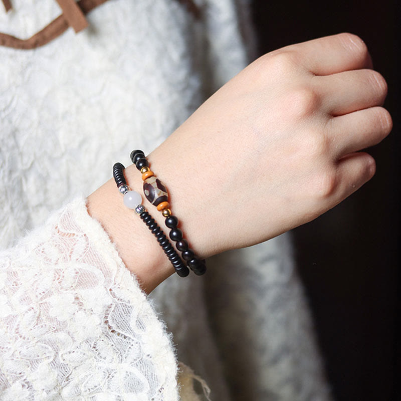 BWOOOH Ebony Sandalwood Green Sandalwood Dzi Bead Balance Calm Double Wrap Bracelet