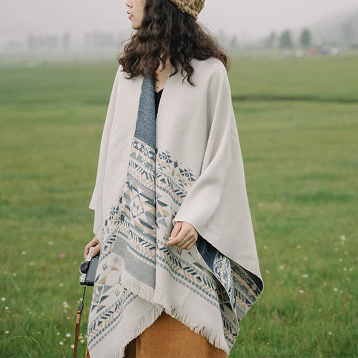 BWOOOH Tibetan Beige Geometric Pattern Tassels Shawl Fall