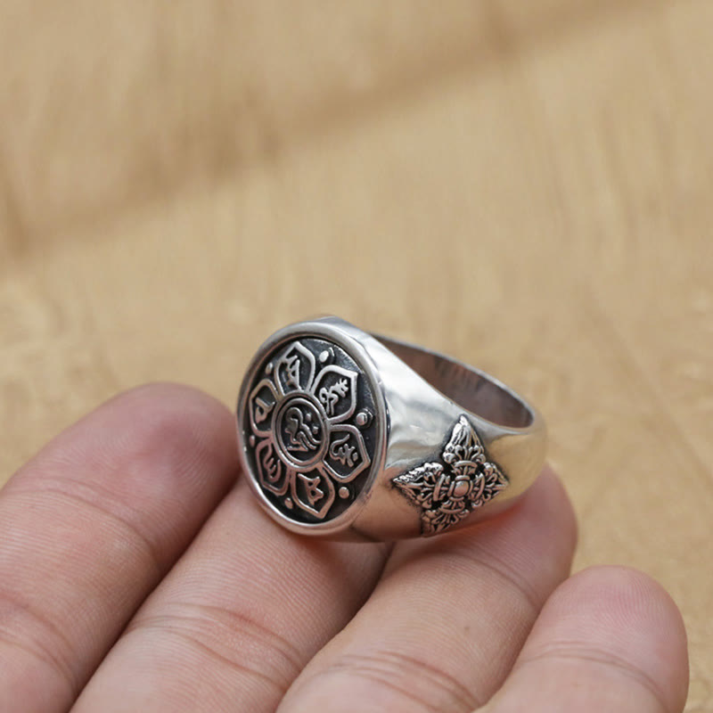 BWOOOH Tibetan Om Mani Padme Hum Vajra Pattern Copper Focus Rotatable Ring