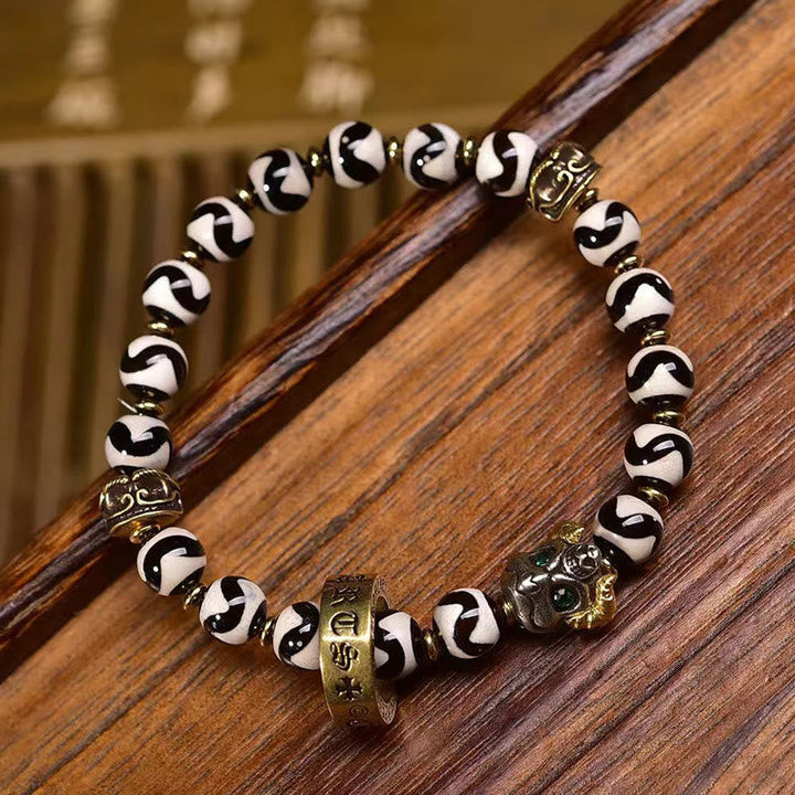 BWOOOH Vintage Tibetan Dzi Bead Om Mani Padme Hum Blessings Bracelet — Dzi Tibetan bracelet for spiritual healing and mind...