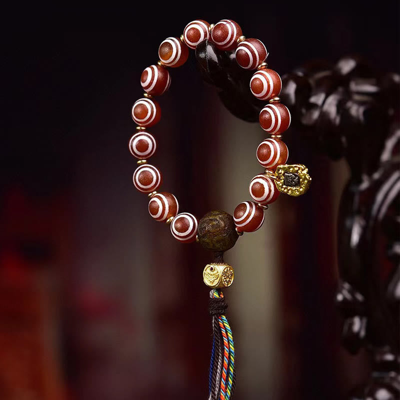 BWOOOH Tibetan Zakiram Red Agate Confidence Bracelet