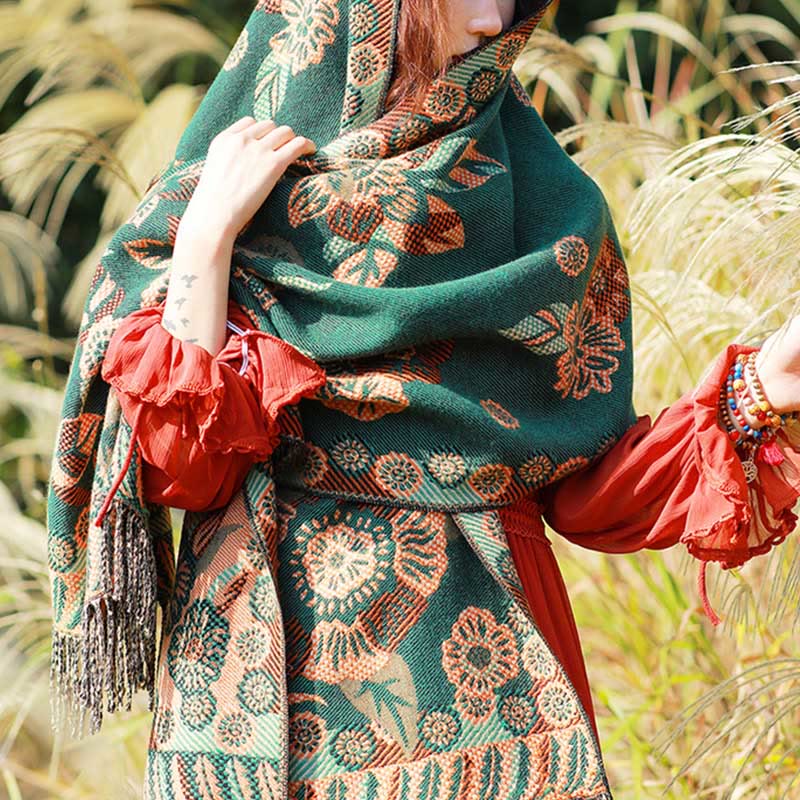 BWOOOH Jacquard Ethnic Paisley Plants Pattern Tassel Soft