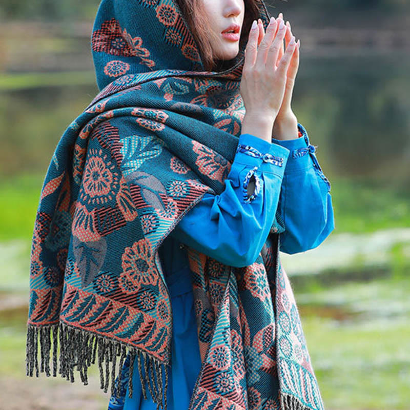 BWOOOH Jacquard Ethnic Paisley Plants Pattern Tassel Soft