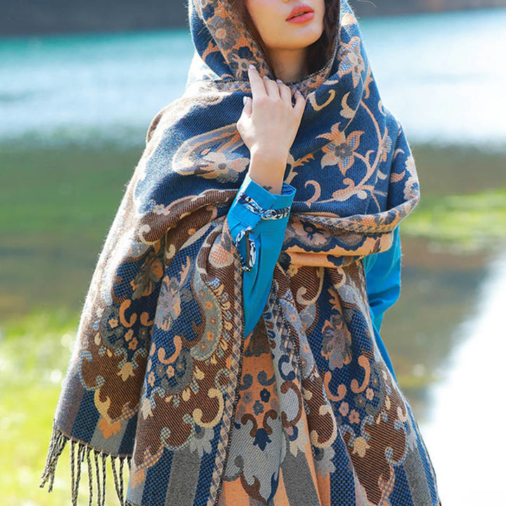 BWOOOH Jacquard Ethnic Paisley Plants Pattern Tassel Soft