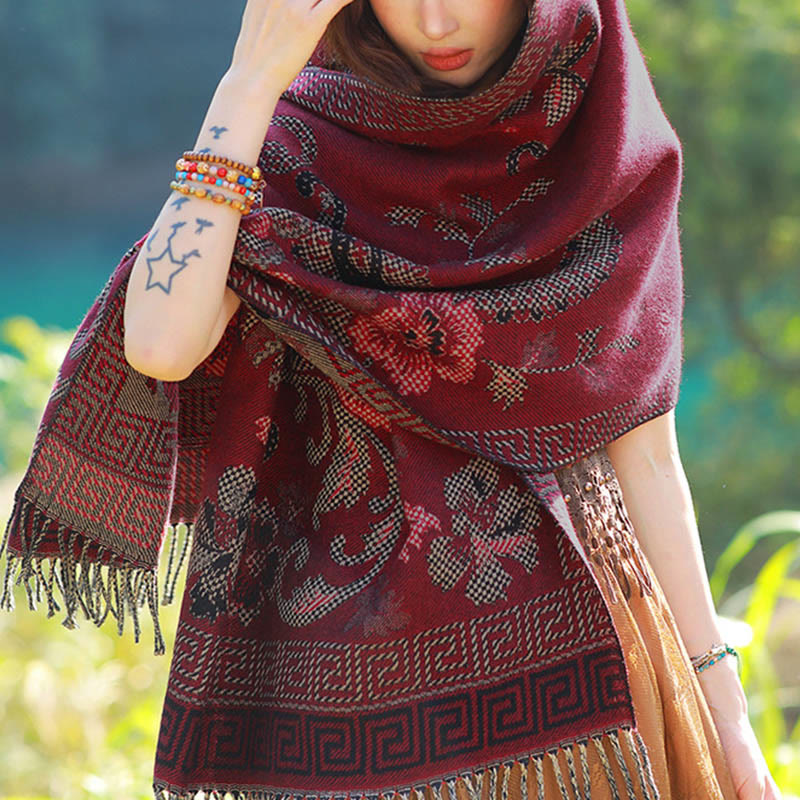 BWOOOH Jacquard Ethnic Paisley Plants Pattern Tassel Soft