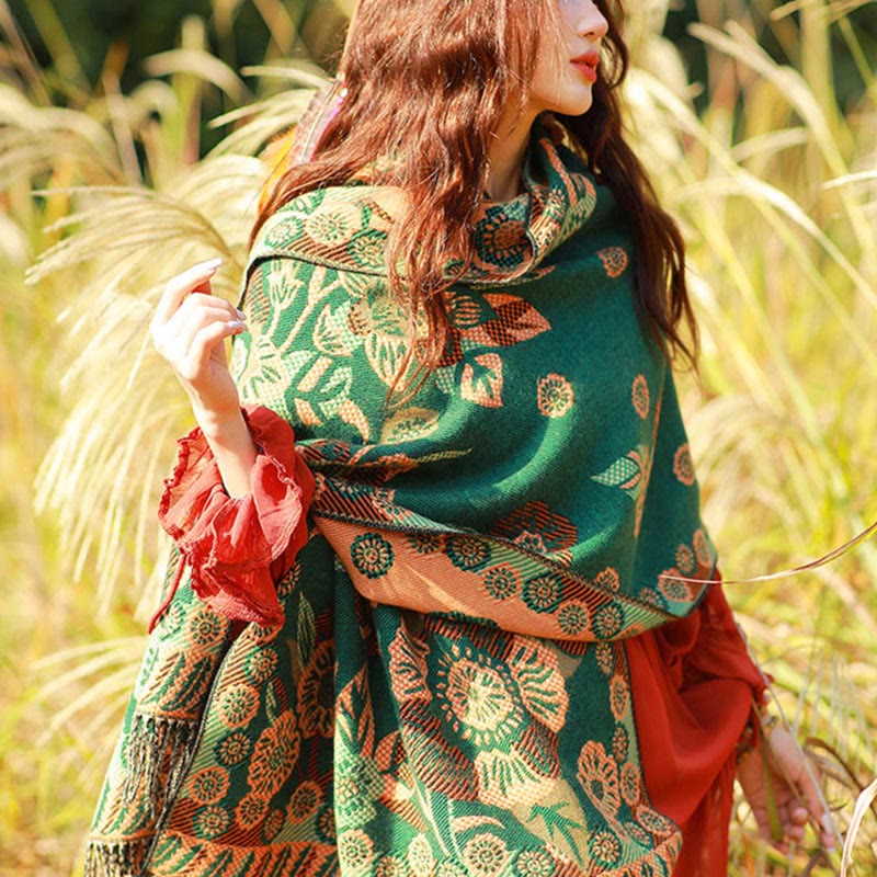 BWOOOH Jacquard Ethnic Paisley Plants Pattern Tassel Soft