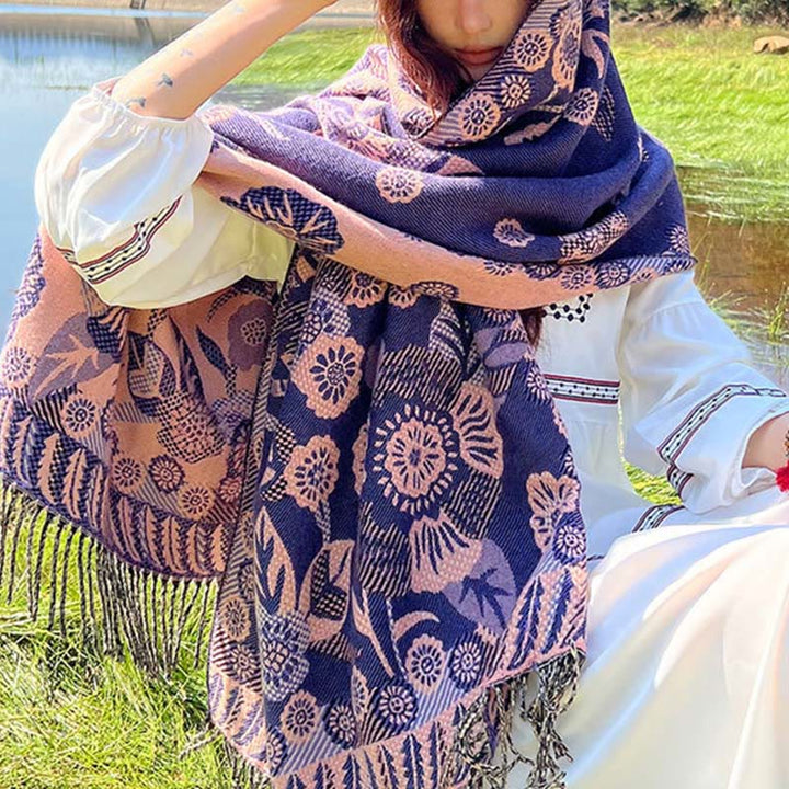 BWOOOH Jacquard Ethnic Paisley Plants Pattern Tassel Soft