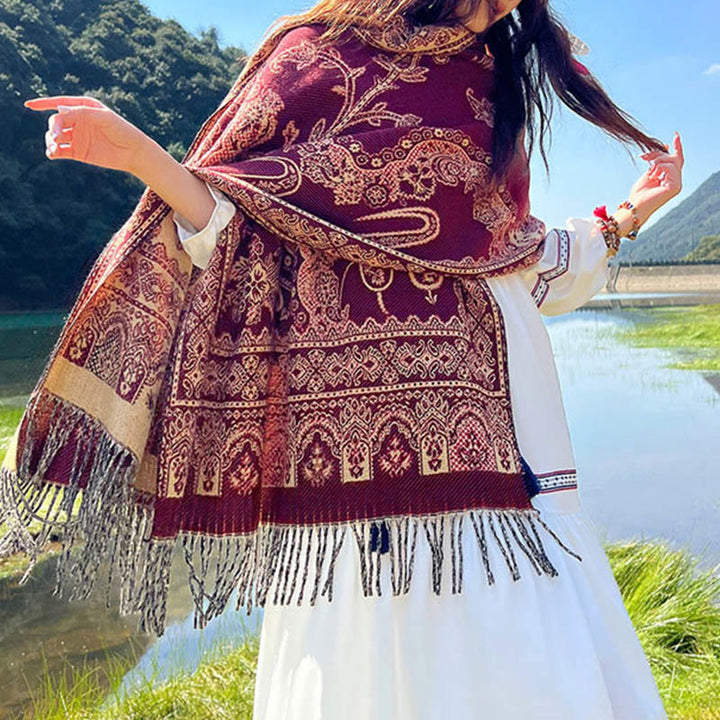 BWOOOH Jacquard Ethnic Paisley Plants Pattern Tassel Soft