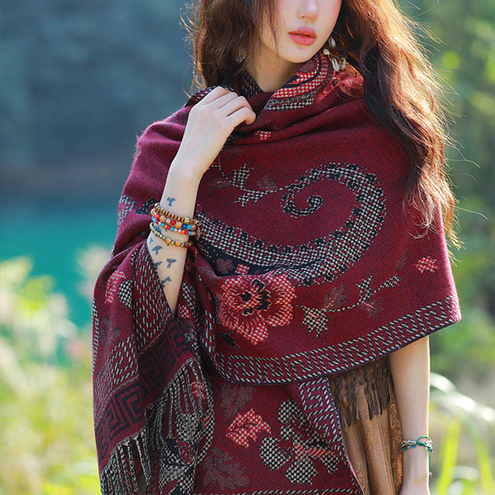 BWOOOH Jacquard Ethnic Paisley Plants Pattern Tassel Soft