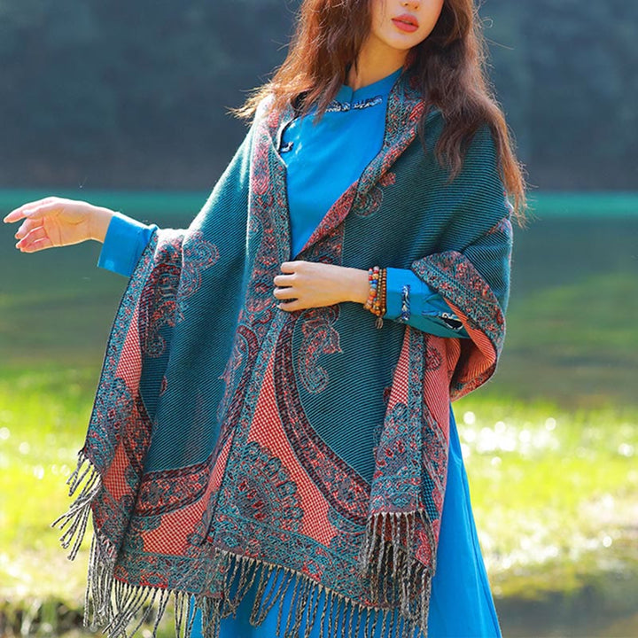 BWOOOH Jacquard Ethnic Paisley Plants Pattern Tassel Soft