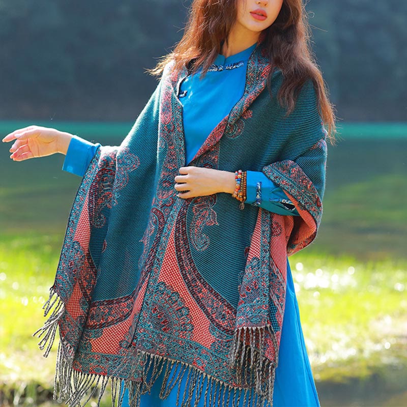 BWOOOH Jacquard Ethnic Paisley Plants Pattern Tassel Soft