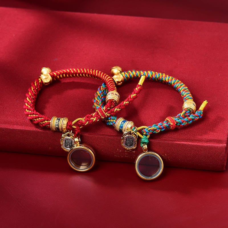 BWOOOH Tibetan Om Mani Padme Hum Carved Zakiram Goddess of Wealth Charm Amulet Bracelet