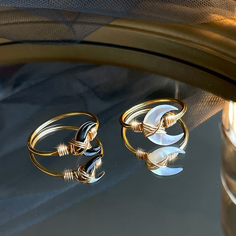 BWOOOH Natural Tridacna Stone Moon 14K Gold Blessing Ring
