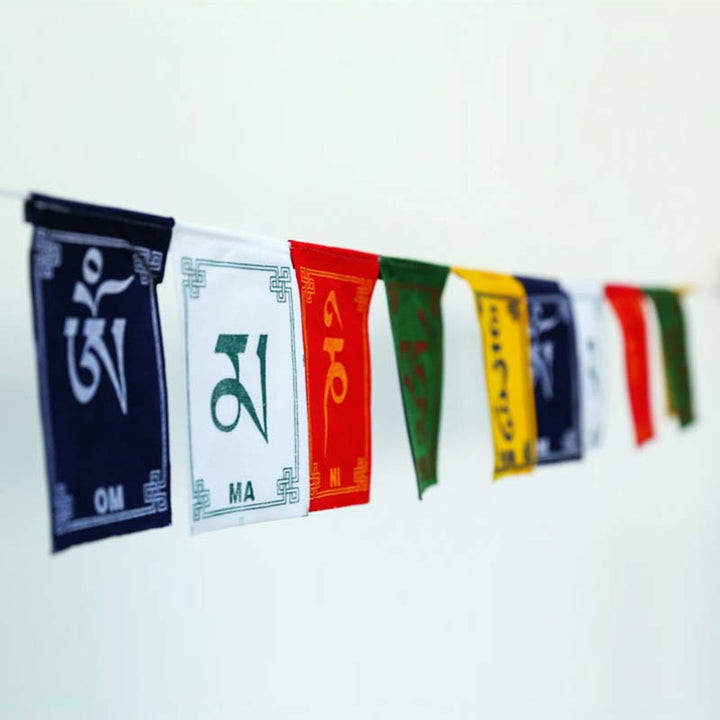 BWOOOH Tibetan Blessing Windhorse Om Mani Padme Hum Outdoor Car Prayer Flag Decoration | spiritual healing bracelet