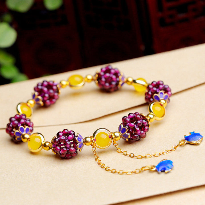BWOOOH Tibetan Garnet Calm Bracelet