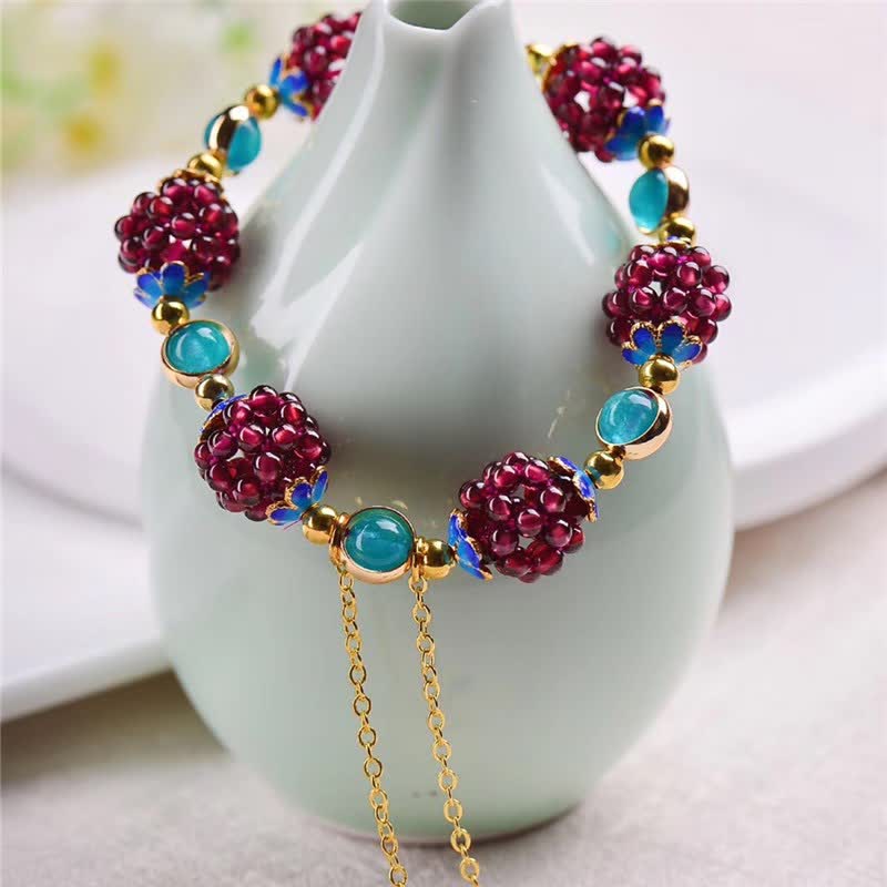BWOOOH Tibetan Garnet Calm Bracelet