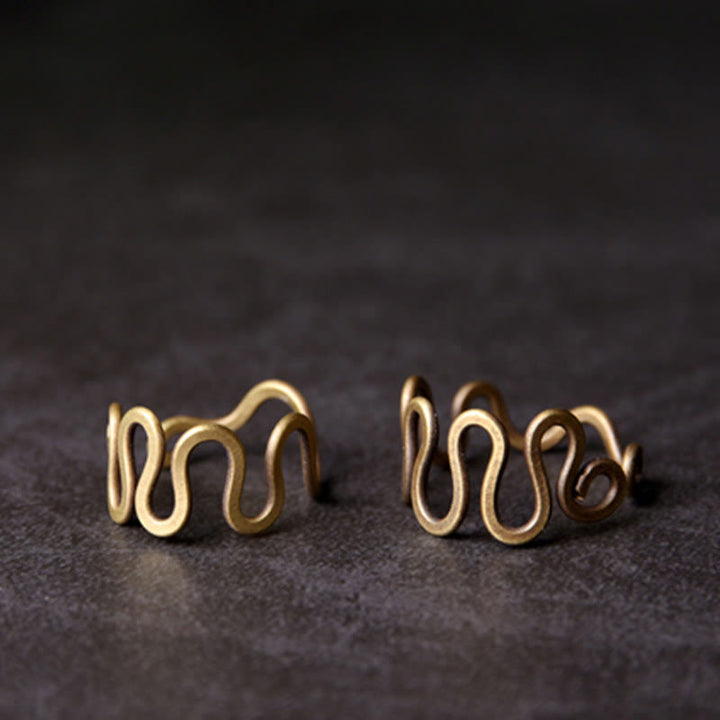 BWOOOH Simple Curved Brass Design Copper Luck Wealth Adjustable Ring