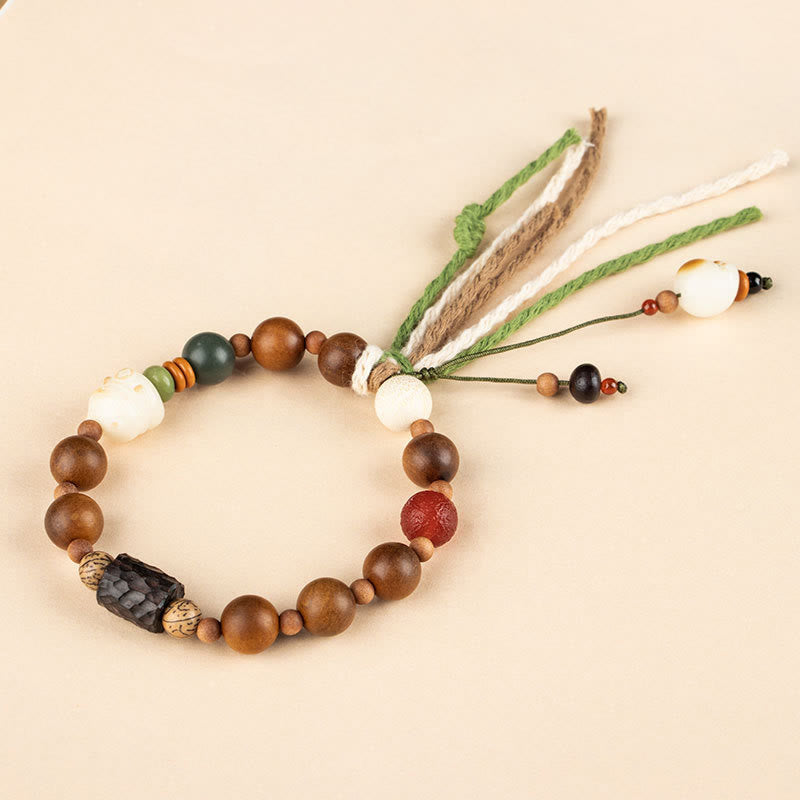 BWOOOH Lightning Strike Wood Bodhi Seed Cat Paw Claw Auspiciousness Protection Tassel Bracelet