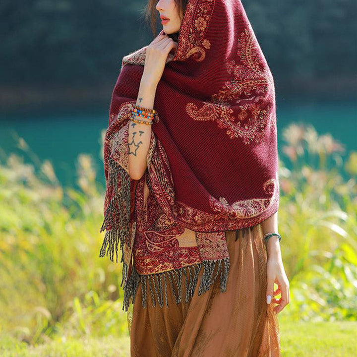 BWOOOH Tibetan Vine Leaves Pattern Design Shawl Cozy Trav