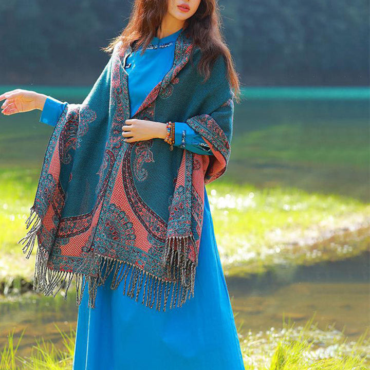 BWOOOH Tibetan Vine Leaves Pattern Design Shawl Cozy Trav