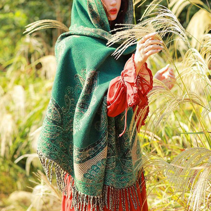 BWOOOH Tibetan Vine Leaves Pattern Design Shawl Cozy Trav