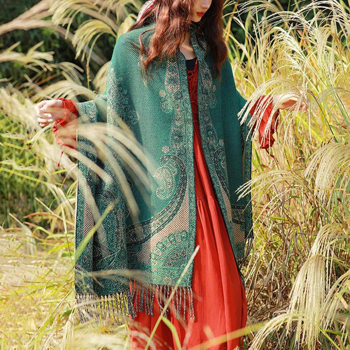 BWOOOH Tibetan Vine Leaves Pattern Design Shawl Cozy Trav