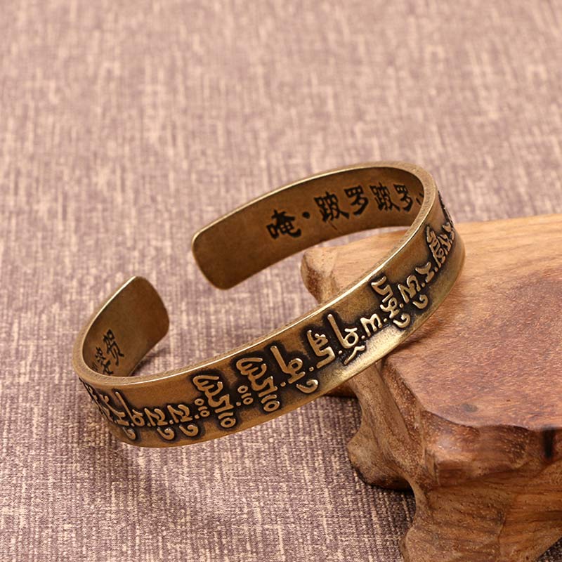 BWOOOH Tibetan Mahāpratisarā Mantra Sanskrit Copper Brass Healing Bracelet Bangle – Copper Tibetan bracelet for healing and spiritual wellness