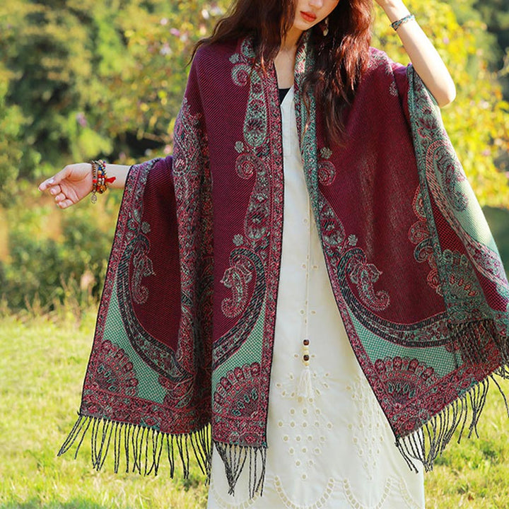 BWOOOH Tibetan Vine Leaves Pattern Design Shawl Cozy Trav