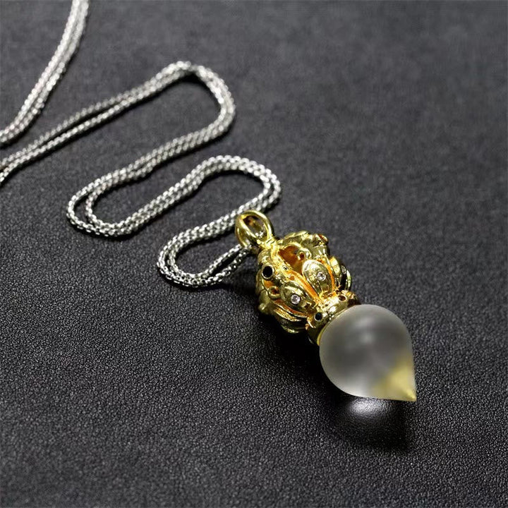 BWOOOH Tibetan Dorje Vajra 4 Prong Lotus Liuli Crystal Strength Necklace Pendant