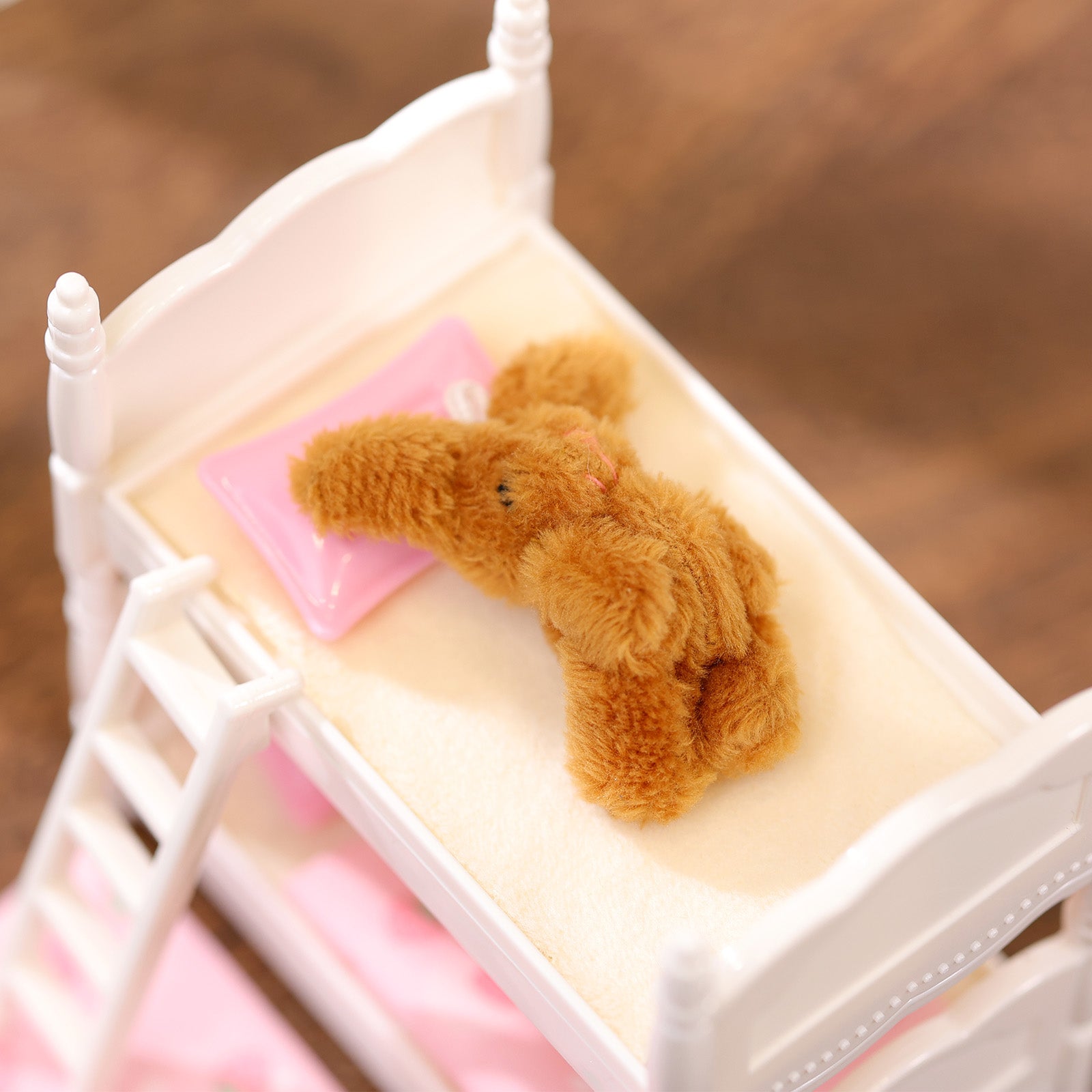 Cute Mini 3" Silicone Doll Pink White Double Bed Home Toy Random Accessories Set for Reborn Baby 🩷