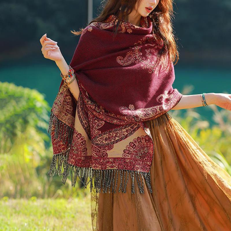 BWOOOH Tibetan Vine Leaves Pattern Design Shawl Cozy Trav
