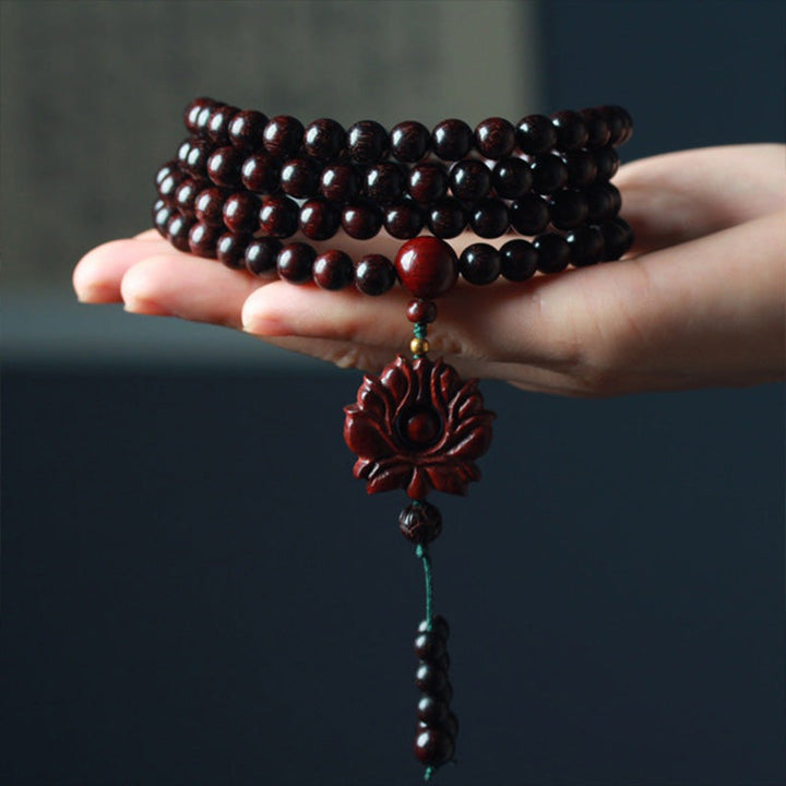 BWOOOH Tibetan Small Leaf Red Sandalwood Lotus Mala Balance Bracelet
