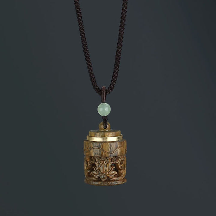 BWOOOH Tibet Green Sandalwood Rosewood Om Mani Padme Hum Lotus Positive Soothing Necklace Pendant