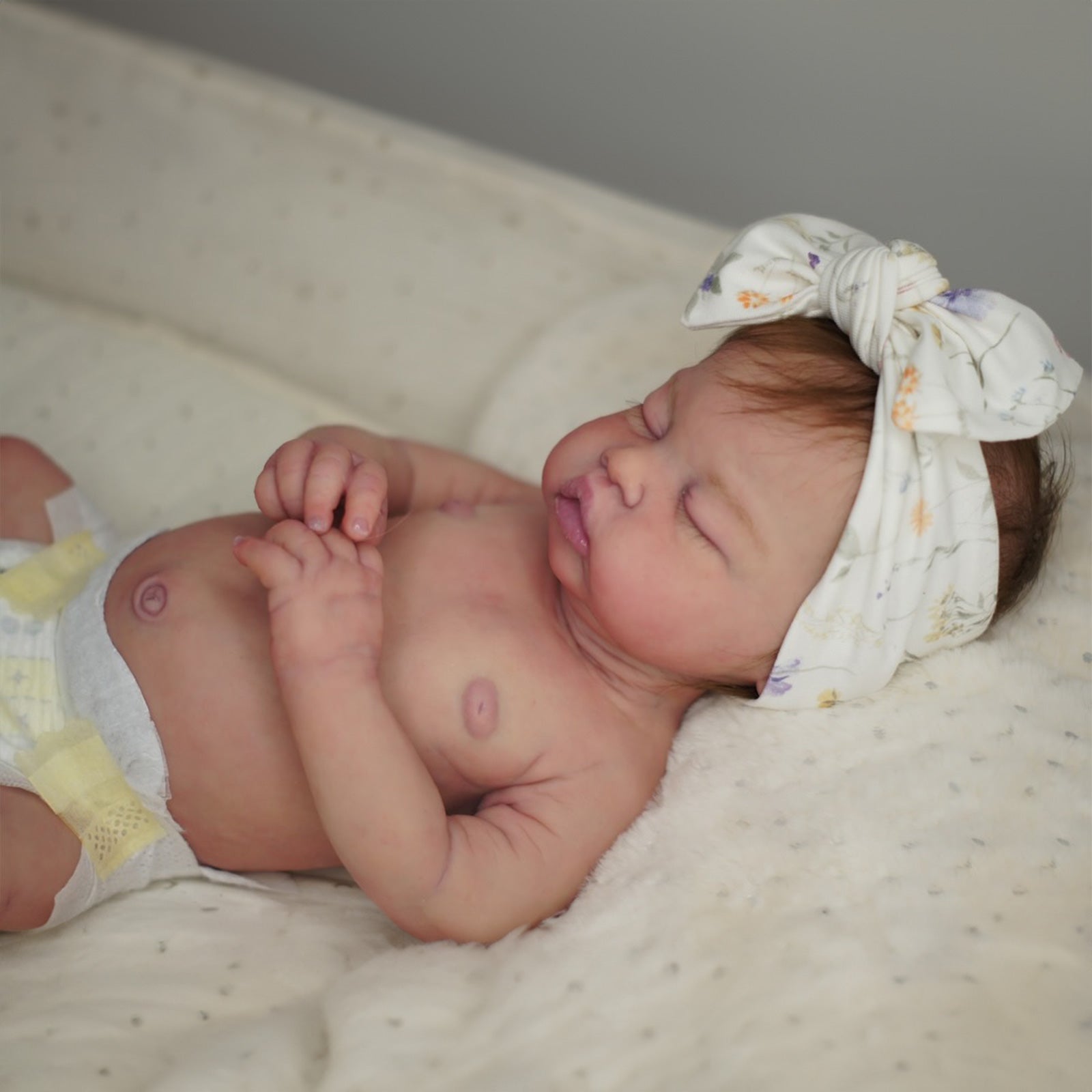 Realistic Full Body Caucasian Silicone Baby Doll Nance with Posable Limbs, Safe for Age 3+ Kids