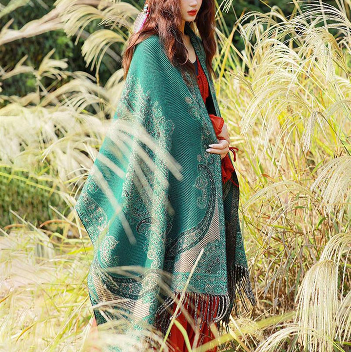 BWOOOH Tibetan Vine Leaves Pattern Design Shawl Cozy Trav