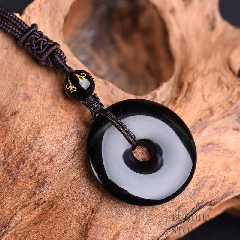 BWOOOH Tibetan Obsidian Protection Necklace