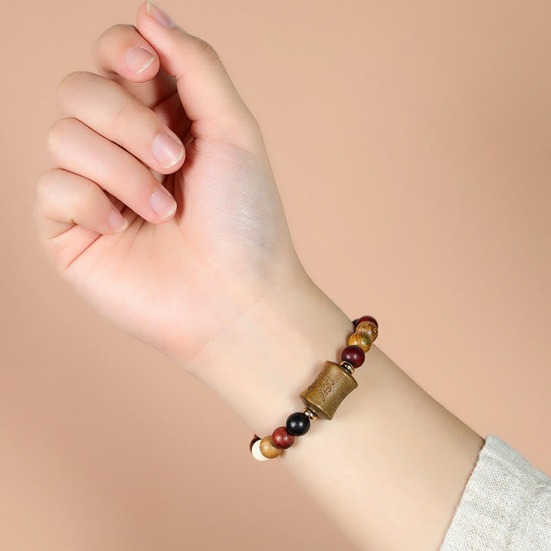 BWOOOH Tibet Multicolored Sandalwood Om Mani Padme Hum Protection Bracelet | spiritual healing bracelet