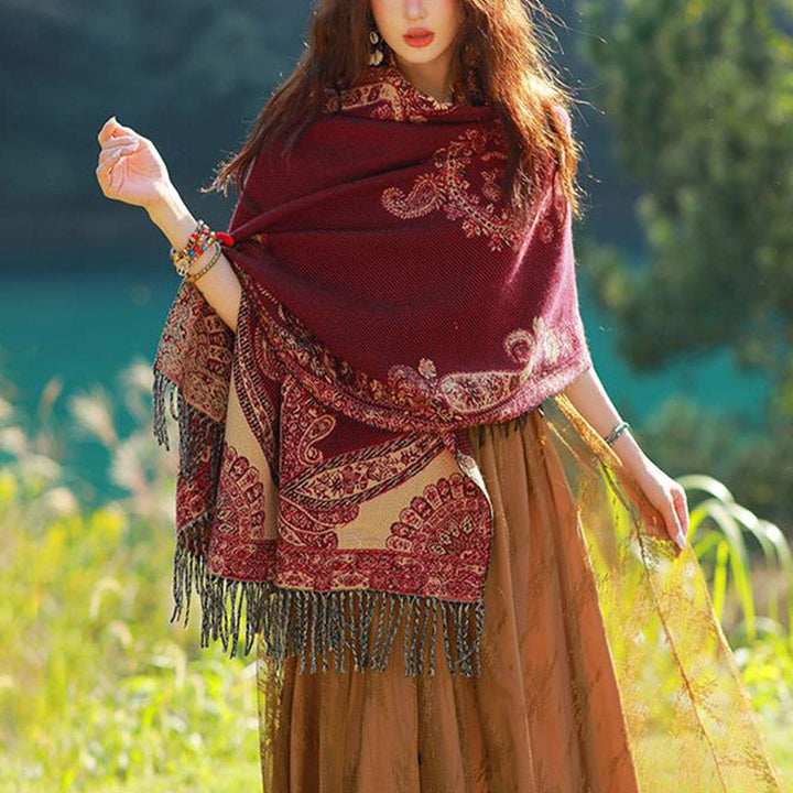 BWOOOH Tibetan Vine Leaves Pattern Design Shawl Cozy Trav