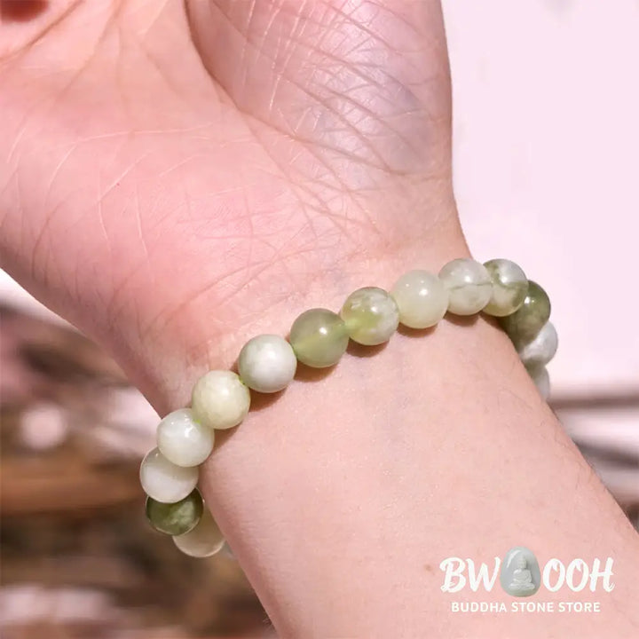 Selection of BWOOOH natural healing crystals and stones - View 97