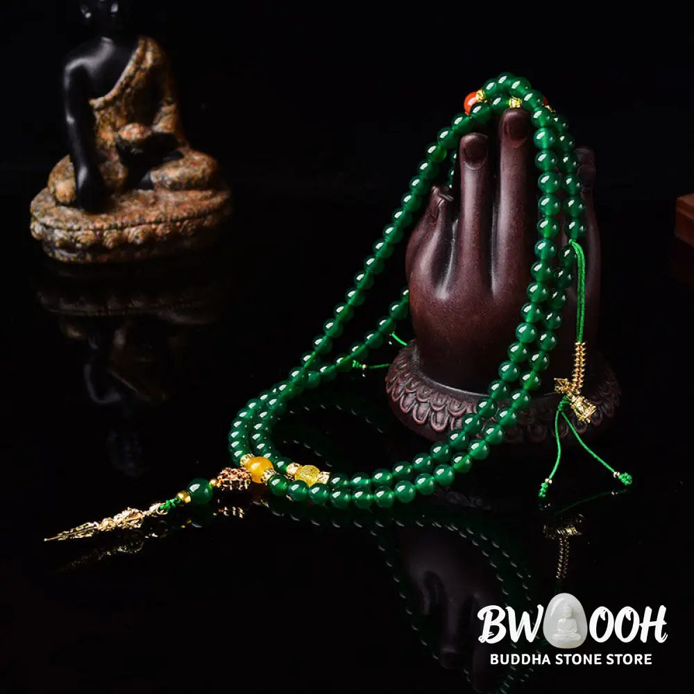BWOOOH Natural Green Agate 108-bead Success Mala, depicted as a coiled bracelet, showcasing polished green agate stones for meditation, courage, and manifesting victory. - View 4