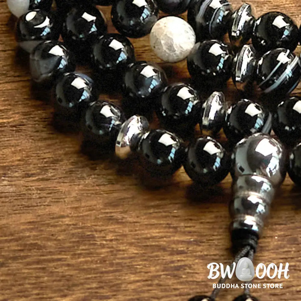 BWOOOH 108 Mala Beads Black Onyx protection bracelet with 8mm natural stones and premium elastic string, designed for deep meditation and grounding spiritual practice. - View 6