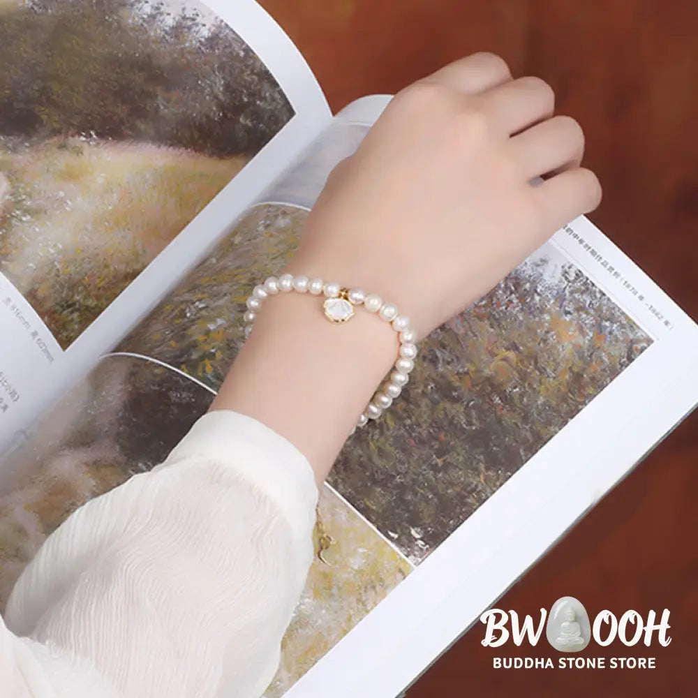 BWOOOH 14K Gold Plated Natural Pearl Crystal Shell Charm Bead Bracelet | spiritual healing bracelet