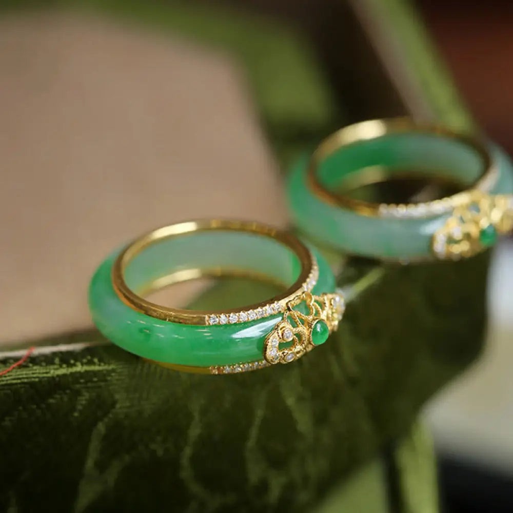 BWOOOH 18K Gold Plated Natural Green Chalcedony Strength Ring — Gold Plated crystal healing bracelet for spiritual healing...