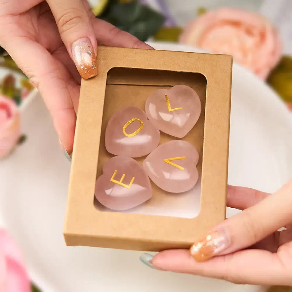 BWOOOH 4Pcs Love & Comfort Heart Pattern Natural Rose Qua