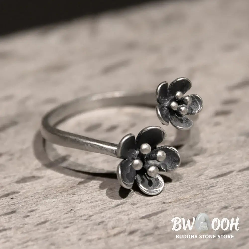 Buddha Stones 925 Sterling Silver Flowers Ring - 925 Sterling Silver(Circumference: 46.9mm) - Ring